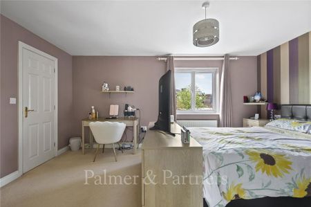 3 bedroom semi-detached house to rent - Photo 5