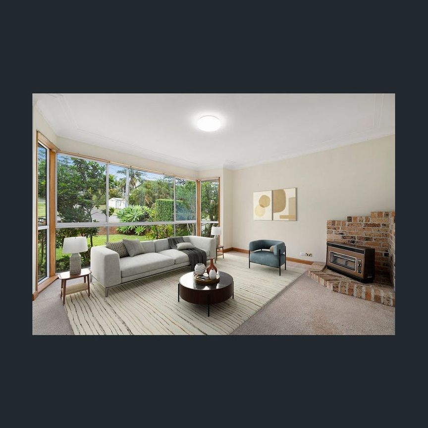 Four Bedroom Three Bathroom Family Home in Prime Putney Location - Photo 1