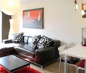 Woodlands Road, Guildford, GU1 1RX - Photo 1