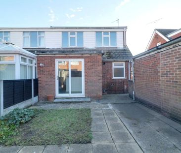 Pasture Road South, Barton-upon-Humber, Lincolnshire, DN18 5RA - Photo 1