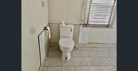 NEAT & TIDY GRANNY FLAT - Photo 2