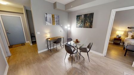 Richmond Street West - Photo 3