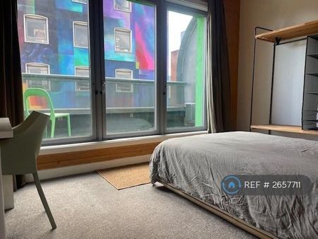 2 bedroom maisonette to rent - Photo 3