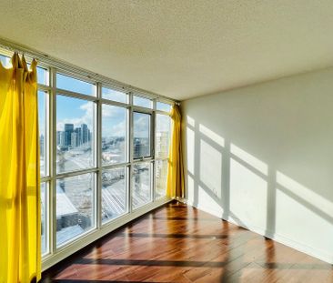 For Lease - 21 Iceboat Terrace Unit# 2509, Toronto, Ontario - Photo 1