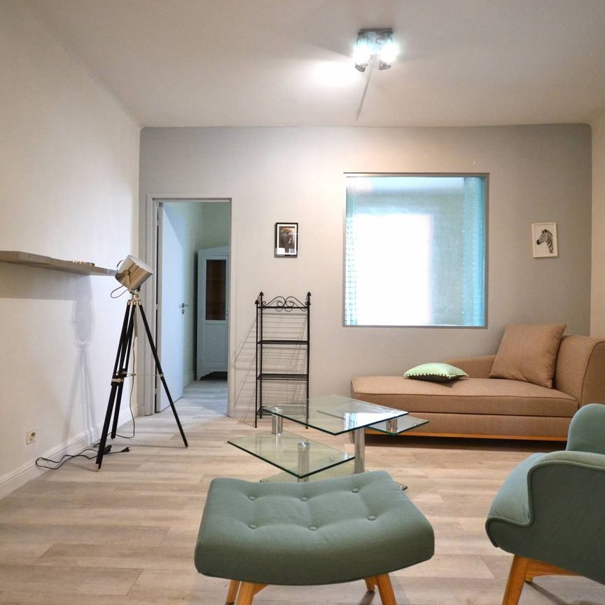 F2 avenue Emile Sari - Photo 1
