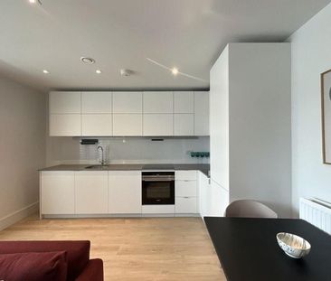 1 bedroom flat to rent - Photo 2