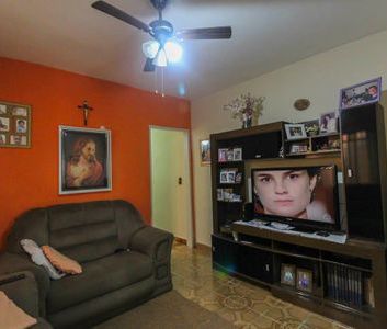 Casa para alugar com 11m², 2 quartos e 2 vagas - Foto 2