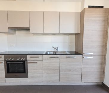Appartement moderne de 2 pièces avec balcon - Photo 1