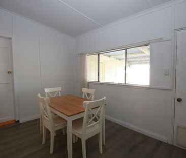 677 Chapple Lane Broken Hill 2880 - Photo 2