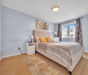 For Lease - 1058 Falgarwood Drive Unit# 132, Oakville, Ontario - Photo 5