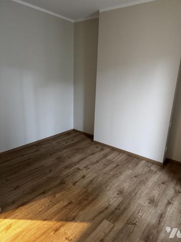 A LOUER TYPE 3 NEUF AVEC PARKING COUVERT - Photo 5