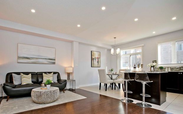 For Lease - 47 Radial Drive, Aurora, Ontario - Photo 1