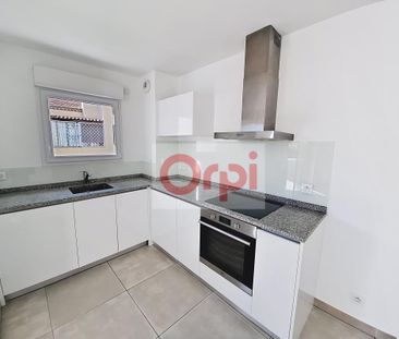 Location Appartement 3 pièces 63m² ST LAURENT DU VAR 06700 - Photo 5
