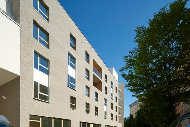 Appartement te huur - Photo 1