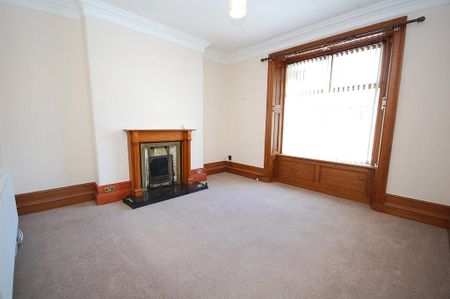 4 bedroom flat to rent - Photo 3