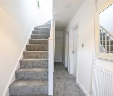 1 bedroom house to rent - Photo 2