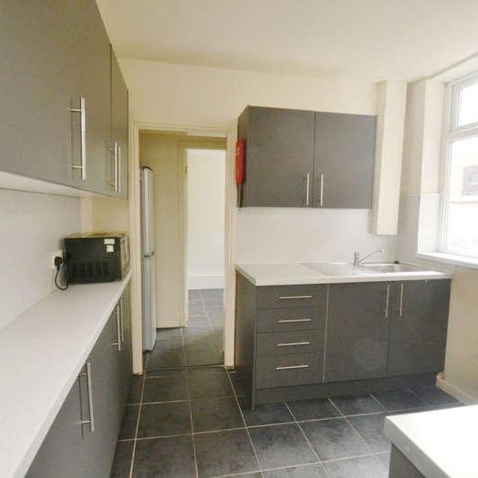 Milnthorpe Street, Salford, M6 - Photo 1