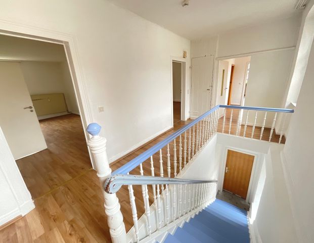 Große 3 Zimmerwohnung in historischem Haus - Foto 1