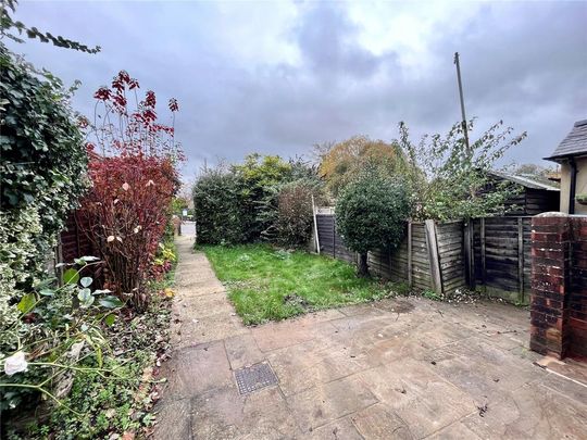 2 bedroom semi-detached house to rent - Photo 1