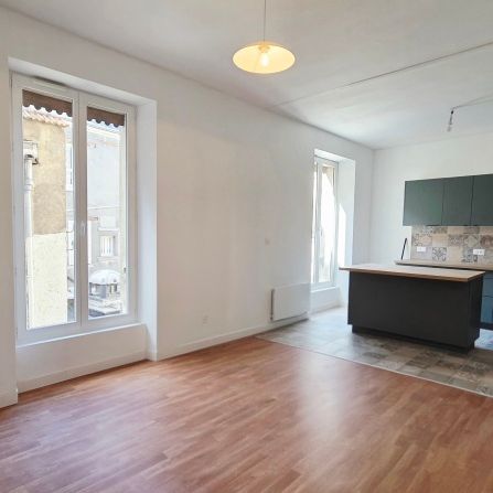 Location Appartement 2 pièces 51m² ORLEANS 45000 - Photo 1