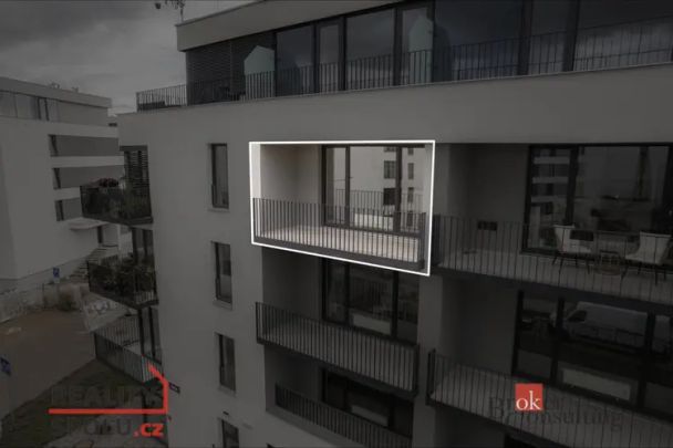 Pronájem bytu 1+kk 36 m - Photo 1