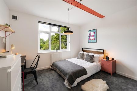 Conygre Grove, Filton - Photo 2