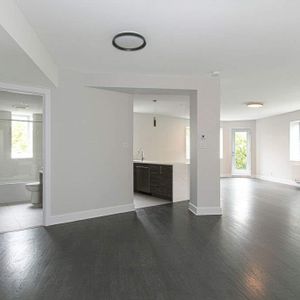 3 CH - 2 SDB - Montréal - $2,845 /mo - Photo 2