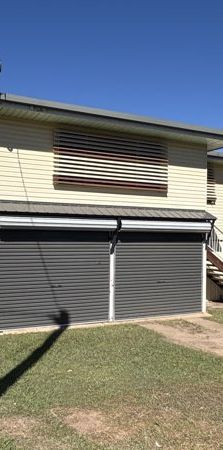 Renovated family home - Apply now! - Photo 1