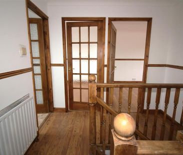 3 bedroom semi-detached house to rent - Photo 6