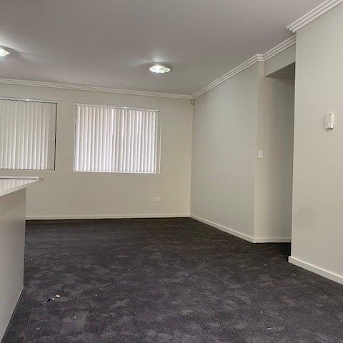6/5-13 Virginia Street, ROSEHILL NSW 2142 - Photo 1