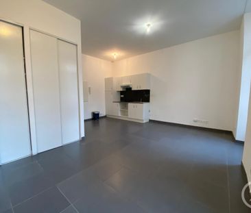 Location Appartement 1 pièce 28m² NICE 06000 - Photo 1