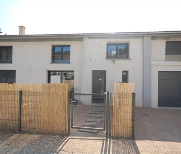 MAISON DE VILLAGE AVEC COUR FERMEE , Reyrieux - Photo 6