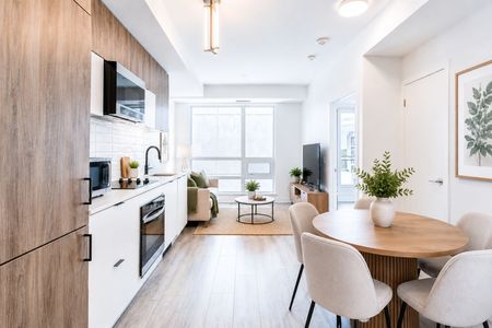 For Lease - 8888 Yonge Street Unit# 427, Richmond Hill, Ontario - Photo 3