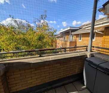 1 Bed Flat, Manning Gardens, CR0 - Photo 6