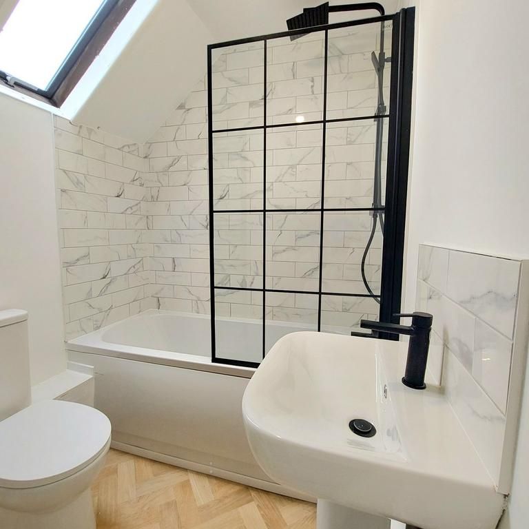 2 bedroom detached house to rent - Photo 1