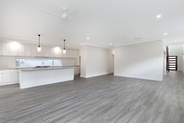 Spacious Family Home in Premium Sherwood Locale - Photo 1