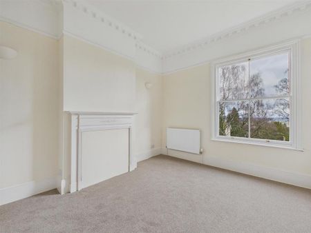 3 bedroom apartment to rent - Photo 5