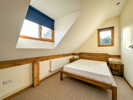 The Oak Room Apartment, North East Farm, Eltisley - Photo 5