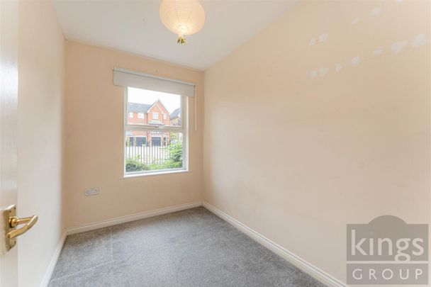2 Bedroom Flat - Ground Floor To Let - Photo 1