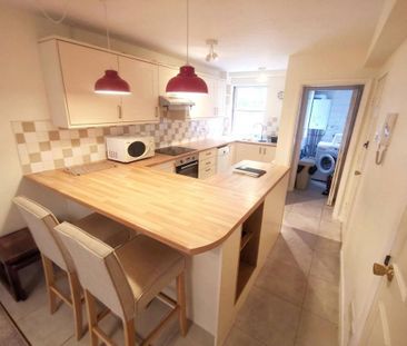 2 bedroom apartment to rent - Photo 3