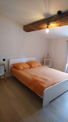 Location - Appartement T2 meublé de 37 m² avec cellier privatif - Photo 1