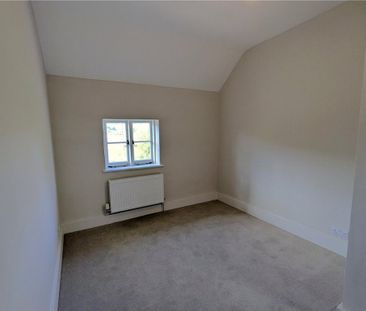 3 bedroom detached house to rent - Photo 6