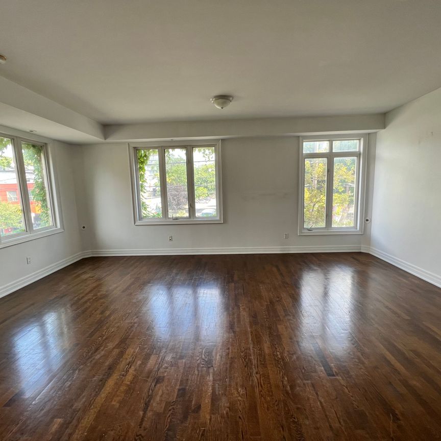 For Lease - 215 Heward Avenue, Toronto, Ontario - Photo 1
