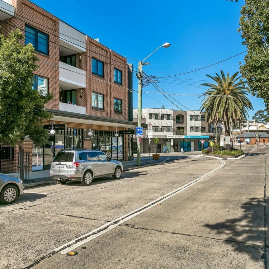 8/105 Percival Road, Stanmore. - Photo 1