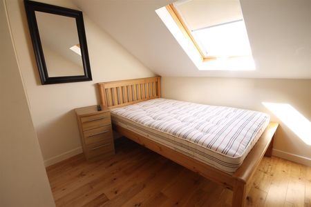 Doncaster Road, Sandyford - Photo 4