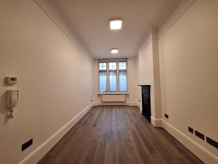 1 Bed Flat, Dulverton Mansions, WC1X - Photo 2