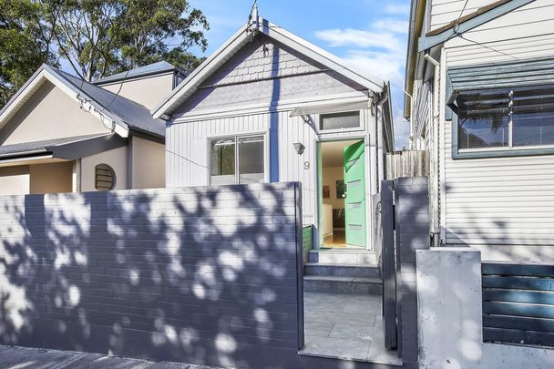 9 Brook Street, Crows Nest NSW 2065 - House For Rent | Domain - Photo 1