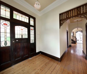 20 Sandringham Road, Sandringham VIC 3191 - House For Rent | Domain - Photo 3