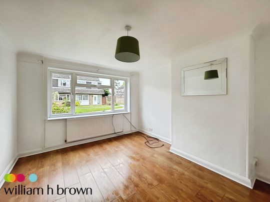 Barnfield, Ipswich, Capel St. Mary - Photo 1