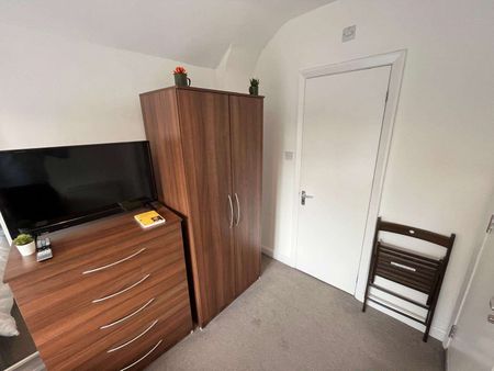 North Place - Photo 5